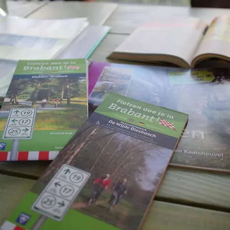 アパート Halte 7 カーツスフーフェル